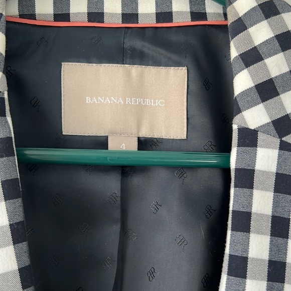 Navy gingham blazer, size 4. - Picture 2 of 7